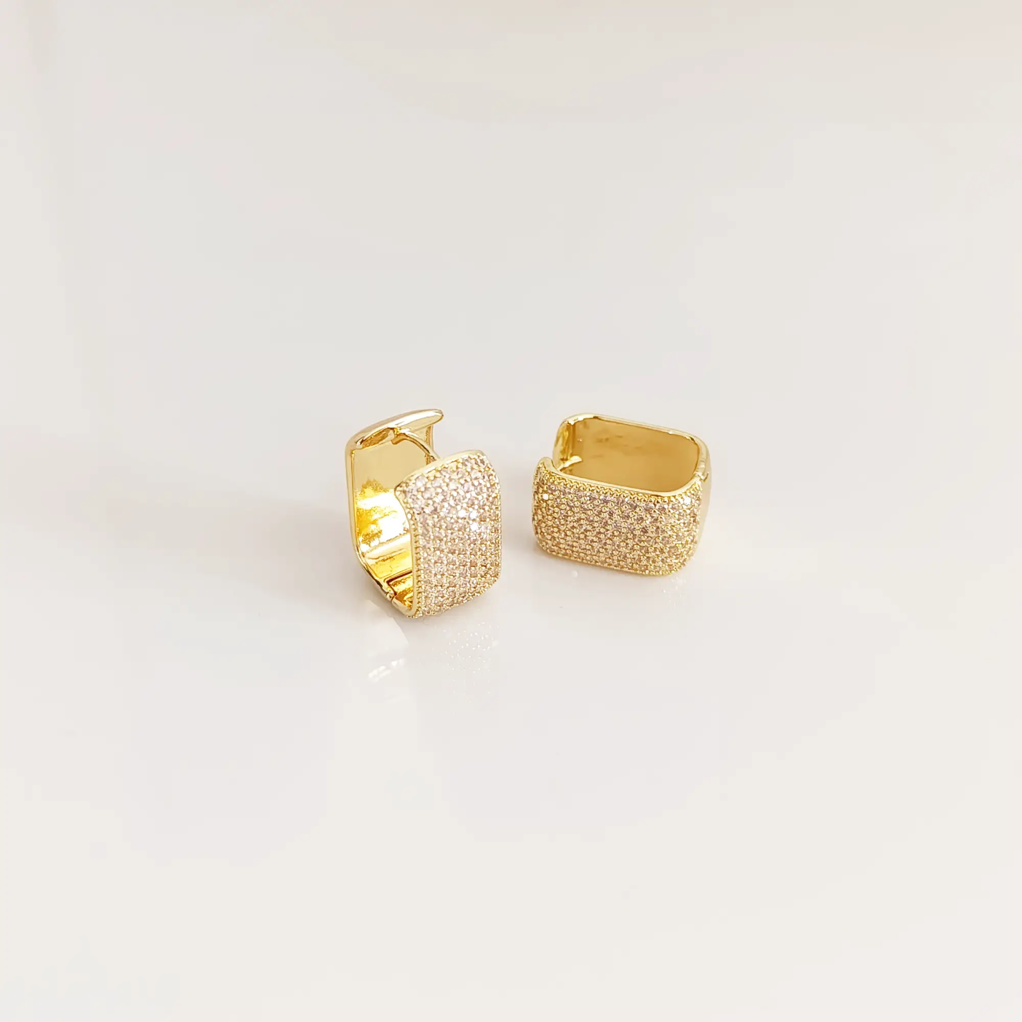 Cube